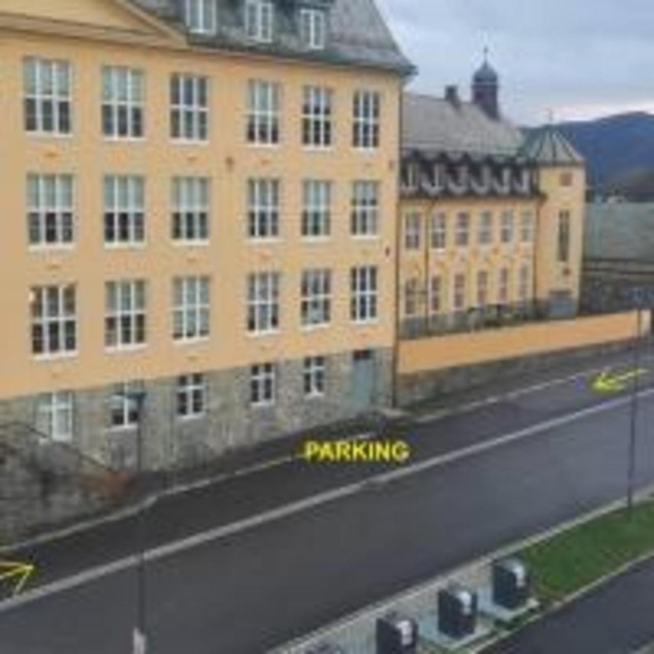 Apartment Close To The City Center With Sea View Ålesund Exterior foto